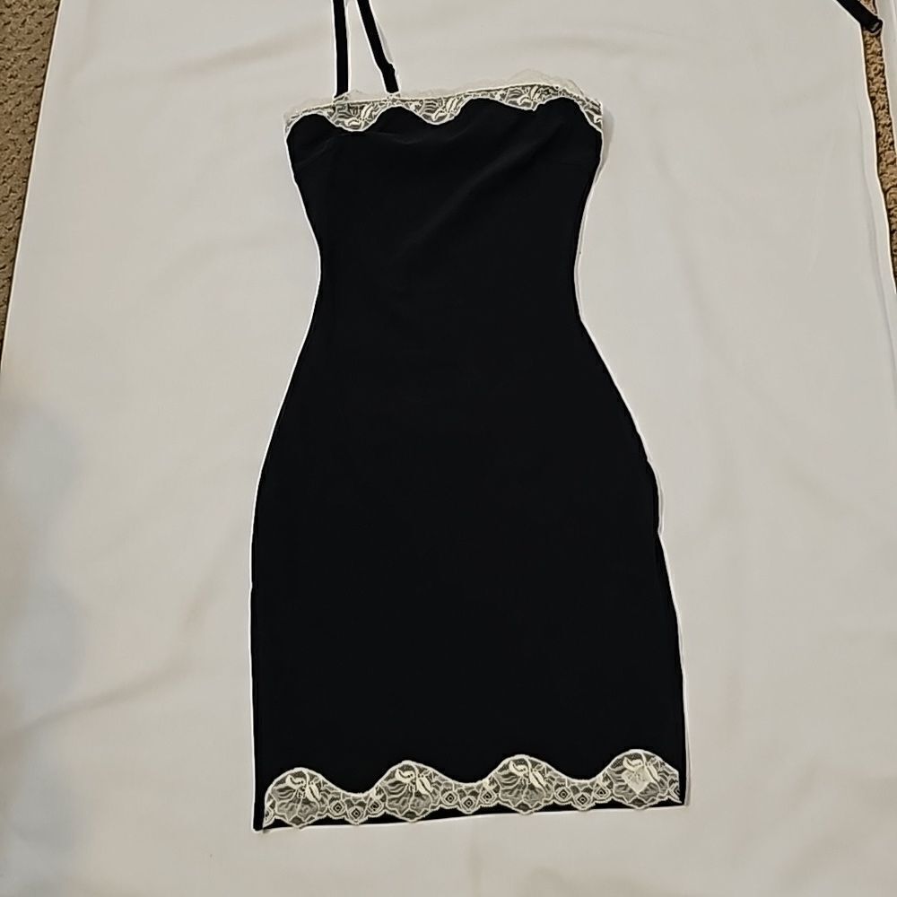 - Star by Spanx Dress Shapewear s‎